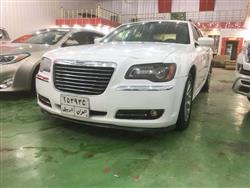 كرايسلر 300